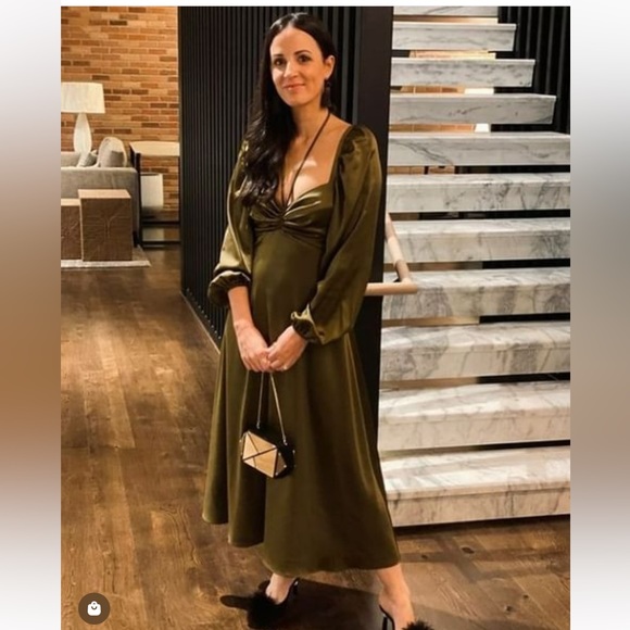 NWT Antonio Melani Bella Square Neck Long Blouson Sleeve Ruched Satin Midi Dress - Picture 6 of 11